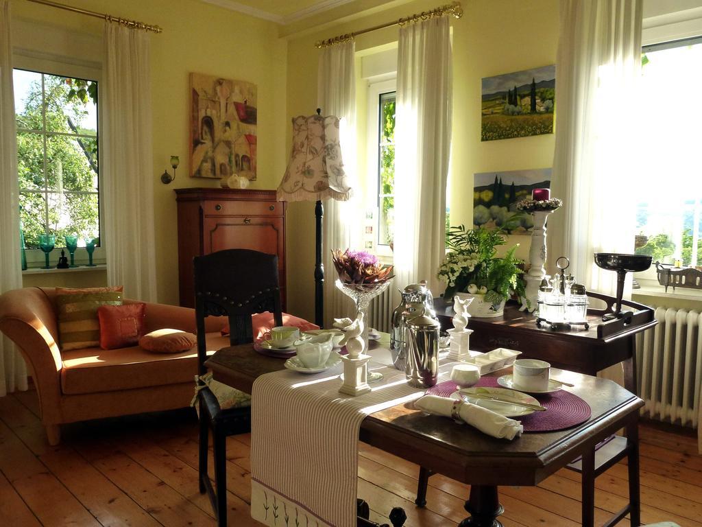 Romantikzimmer Im Antiquariat Sonnschied Room photo